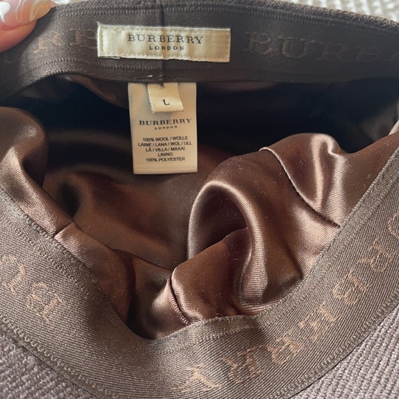 Burberry Newboy Hat brown with novacheck trim - Picture 8 of 9
